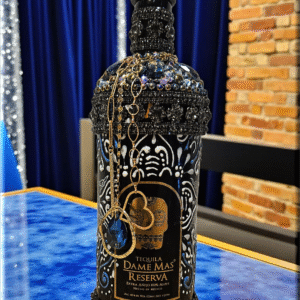 DAME MAS RESERVA TEQUILA BOTTLE
