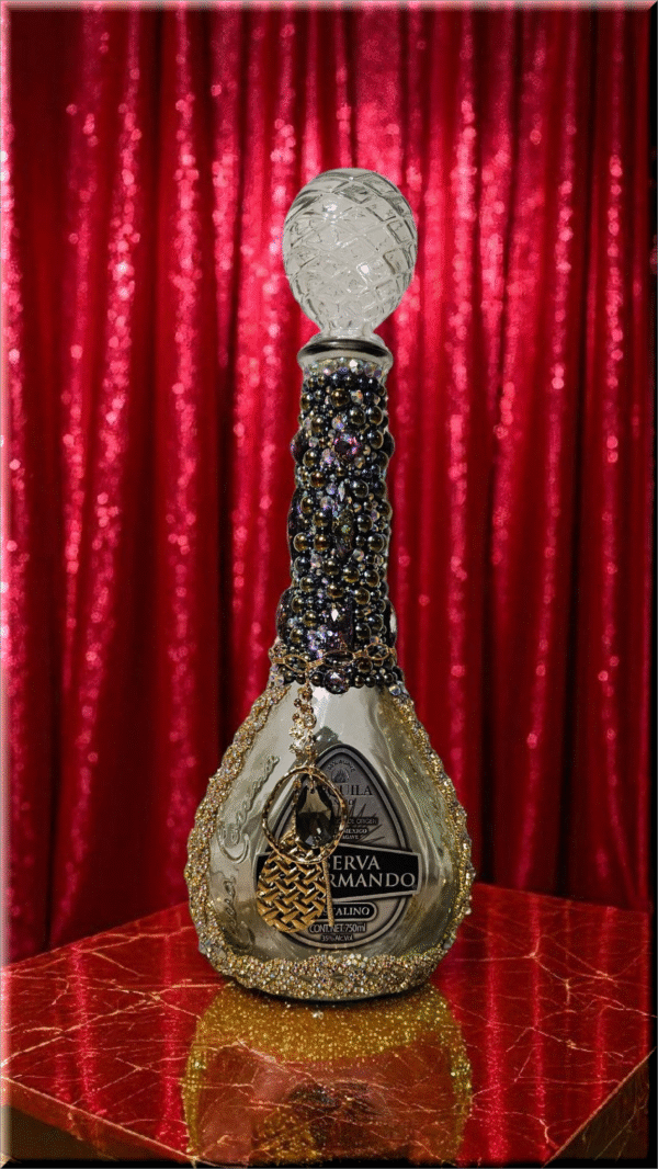 Reserva Don Armando Tequila Bottle - Image 4